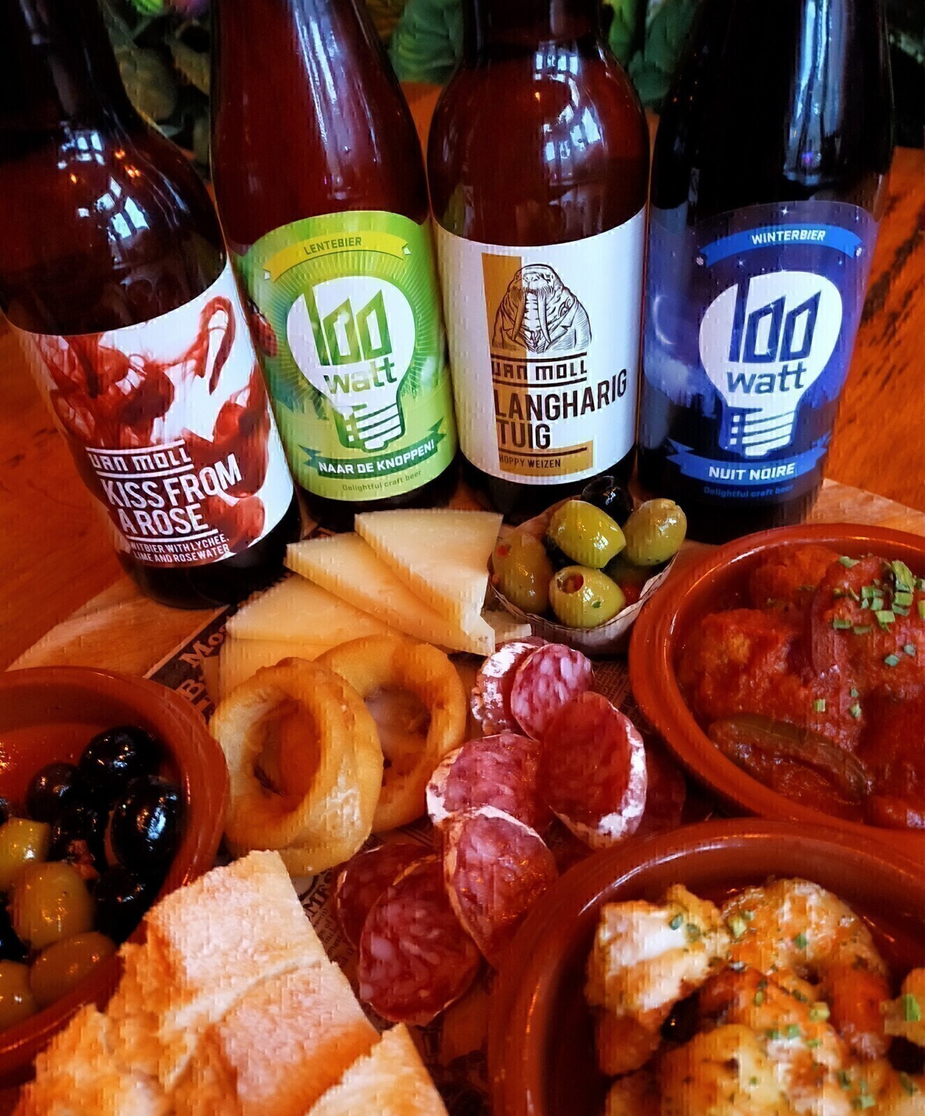 Tapas Cafe Publiek Food & Drinks, Eindhoven